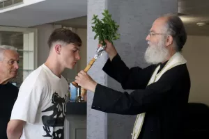Ο Αγιασμός του Εθνικού Άχνας