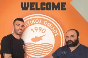 Ανακοίνωσε Ρουσιά