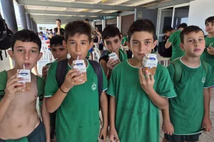 (Φώτος)"Στέφθηκαν με ιδιαίτερη επιτυχία τα δύο καλοκαιρινά σχολεία που διοργάνωσε η Ομόνοια"