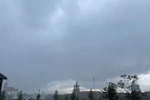 (Βίντεο/Φώτος) Βρέχει στο Βίλνιους 