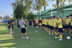 Στην προπόνηση της Κ16 και Κ17 ο Κόλμαν (φώτος)