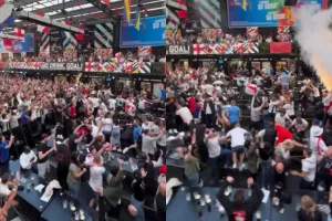 (ΒΙΝΤΕΟ) Εκστασιασμένοι… Άγγλοι   