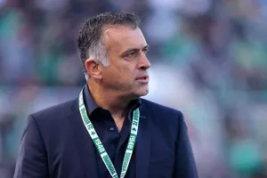 Αναστασίου/"Εστιάσαμε στην ενίσχυση μεσοεπιθετικά"
