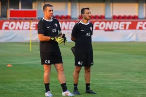 Η επίσημη πρώτη της Νέας Σαλαμίνας (Φώτος/βίντεο)