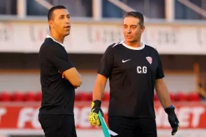 Η επίσημη πρώτη της Νέας Σαλαμίνας (Φώτος/βίντεο)