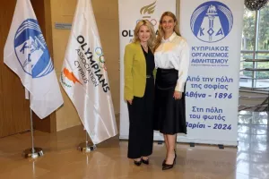 Η επίσκεψη ΚΟΑ - Ολυμπιακής ομάδας στο Προεδρικό (Φώτος)