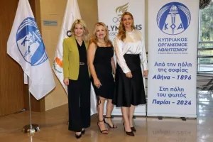 Η επίσκεψη ΚΟΑ - Ολυμπιακής ομάδας στο Προεδρικό (Φώτος)