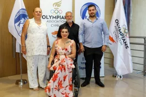 Η επίσκεψη ΚΟΑ - Ολυμπιακής ομάδας στο Προεδρικό (Φώτος)