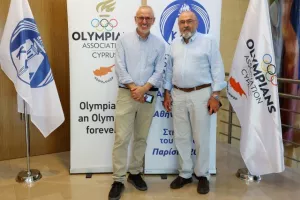Η επίσκεψη ΚΟΑ - Ολυμπιακής ομάδας στο Προεδρικό (Φώτος)