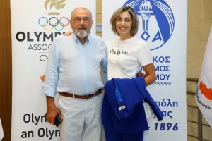 Η επίσκεψη ΚΟΑ - Ολυμπιακής ομάδας στο Προεδρικό (Φώτος)