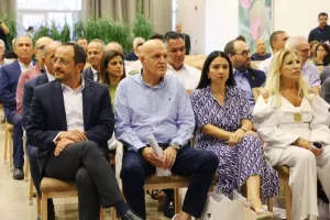 Η επίσκεψη ΚΟΑ - Ολυμπιακής ομάδας στο Προεδρικό (Φώτος)