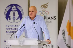 Η επίσκεψη ΚΟΑ - Ολυμπιακής ομάδας στο Προεδρικό (Φώτος)