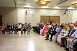 Η επίσκεψη ΚΟΑ - Ολυμπιακής ομάδας στο Προεδρικό (Φώτος)