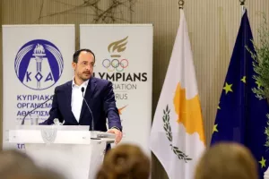 Η επίσκεψη ΚΟΑ - Ολυμπιακής ομάδας στο Προεδρικό (Φώτος)