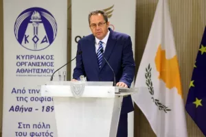 Η επίσκεψη ΚΟΑ - Ολυμπιακής ομάδας στο Προεδρικό (Φώτος)