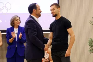 Η επίσκεψη ΚΟΑ - Ολυμπιακής ομάδας στο Προεδρικό (Φώτος)