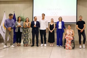 Η επίσκεψη ΚΟΑ - Ολυμπιακής ομάδας στο Προεδρικό (Φώτος)