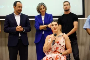 Η επίσκεψη ΚΟΑ - Ολυμπιακής ομάδας στο Προεδρικό (Φώτος)