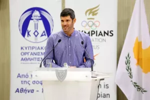 Η επίσκεψη ΚΟΑ - Ολυμπιακής ομάδας στο Προεδρικό (Φώτος)