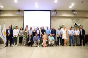 Η επίσκεψη ΚΟΑ - Ολυμπιακής ομάδας στο Προεδρικό (Φώτος)
