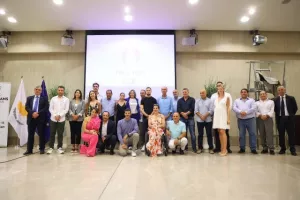 Η επίσκεψη ΚΟΑ - Ολυμπιακής ομάδας στο Προεδρικό (Φώτος)