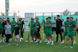 (ΦΩΤΟΣ) Η ανοικτή προπόνηση της Ομόνοιας 29Μ