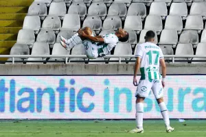 ΤΕΛΕΙΟ κλικ!