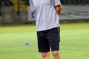 Πετράκης/Πρώτη προπόνηση