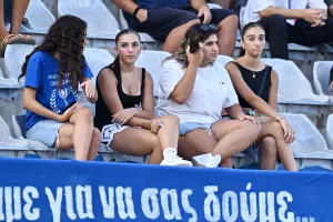 Ο κόσμος στο ΠΑΠ (Φωτορεπορτάζ) 