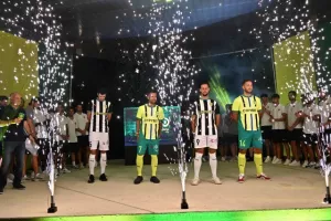 Η εκδήλωση της ΑΕΚ για τα 30α γενέθλιά της! (Φώτος)