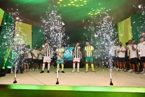Η εκδήλωση της ΑΕΚ για τα 30α γενέθλιά της! (Φώτος)