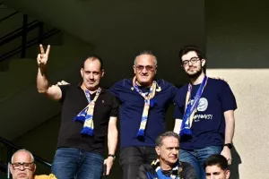Πετροκούμπ-ΑΠΟΕΛ: Με "ζωγραφιά" Μαρκίνιος... συνεχίζει με στόχο τ' αστέρια! (Φώτος)