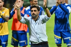 Πετροκούμπ-ΑΠΟΕΛ: Με "ζωγραφιά" Μαρκίνιος... συνεχίζει με στόχο τ' αστέρια! (Φώτος)