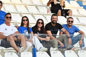 Ο κόσμος στο ΠΑΠ (Φωτορεπορτάζ) 