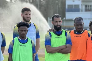 Πρώτο τεστ με Ντβάλι και Κόρμπου, αυξάνει ρυθμούς ο Μάγιερ