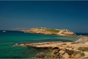 Γιατί όλοι θέλουν να πάνε στην Κουμπάρα στην Ίο