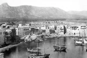“Σαν σήμερα, 50 χρόνια πριν, χάνεται η Βασιλεύουσα από τις βάρβαρες ορδές του Τούρκου κατακτητή” 