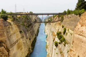 Τραγωδία στον Ισθμό: Νεκρός άνδρας εντοπίστηκε στο κανάλι