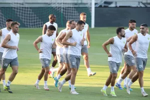 Η προπόνηση της ΑΕΚ στην Ουγγαρία (Φώτος-Βίντεο kerkida)
