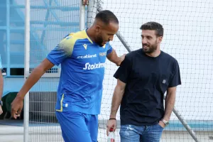 Τελείωσε στα 20 και τώρα νέα... αρχή!