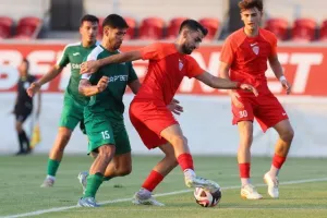 Νέα Σαλαμίνα - Ομόνοια 29Μ: Νίκη-ανατροπή για τους ερυθρόλευκους στο φιλικό