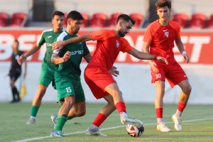 Νέα Σαλαμίνα - Ομόνοια 29Μ: Νίκη-ανατροπή για τους ερυθρόλευκους στο φιλικό