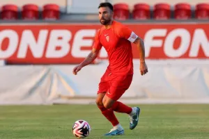 Νέα Σαλαμίνα - Ομόνοια 29Μ: Νίκη-ανατροπή για τους ερυθρόλευκους στο φιλικό