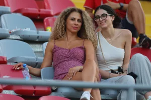 Ομορφιές και χαμόγελα!
