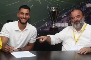 Στην ΑΕΚ έως το 2029 ο Στρακόσα
