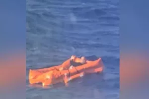 O πλοίαρχος του Super Express περιγράφει τη δραματική επιχείρηση διάσωσης του ναυαγού ανάμεσα σε Τήνο-Μύκονο