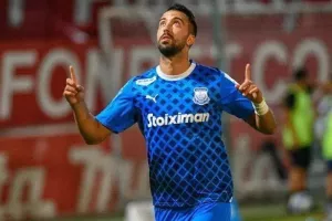 Προχωρημένες επαφές με Πέρετζ