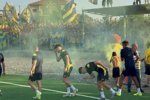 Είσοδος με Λέοντα, αποθέωση και Αγιασμός (Φώτος)