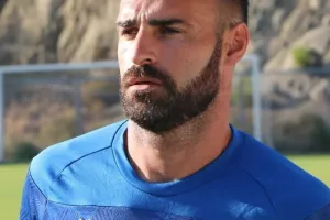 ΚΛΙΚΣ... απ' την Κυπερούντα