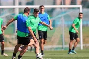 Ολοκλήρωσε η Paksi FC (Φώτος)